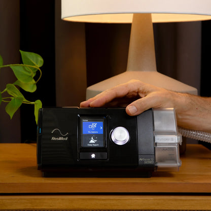 AirSense 10 AutoSet with P10 Nasal Pillow Mask Bundle